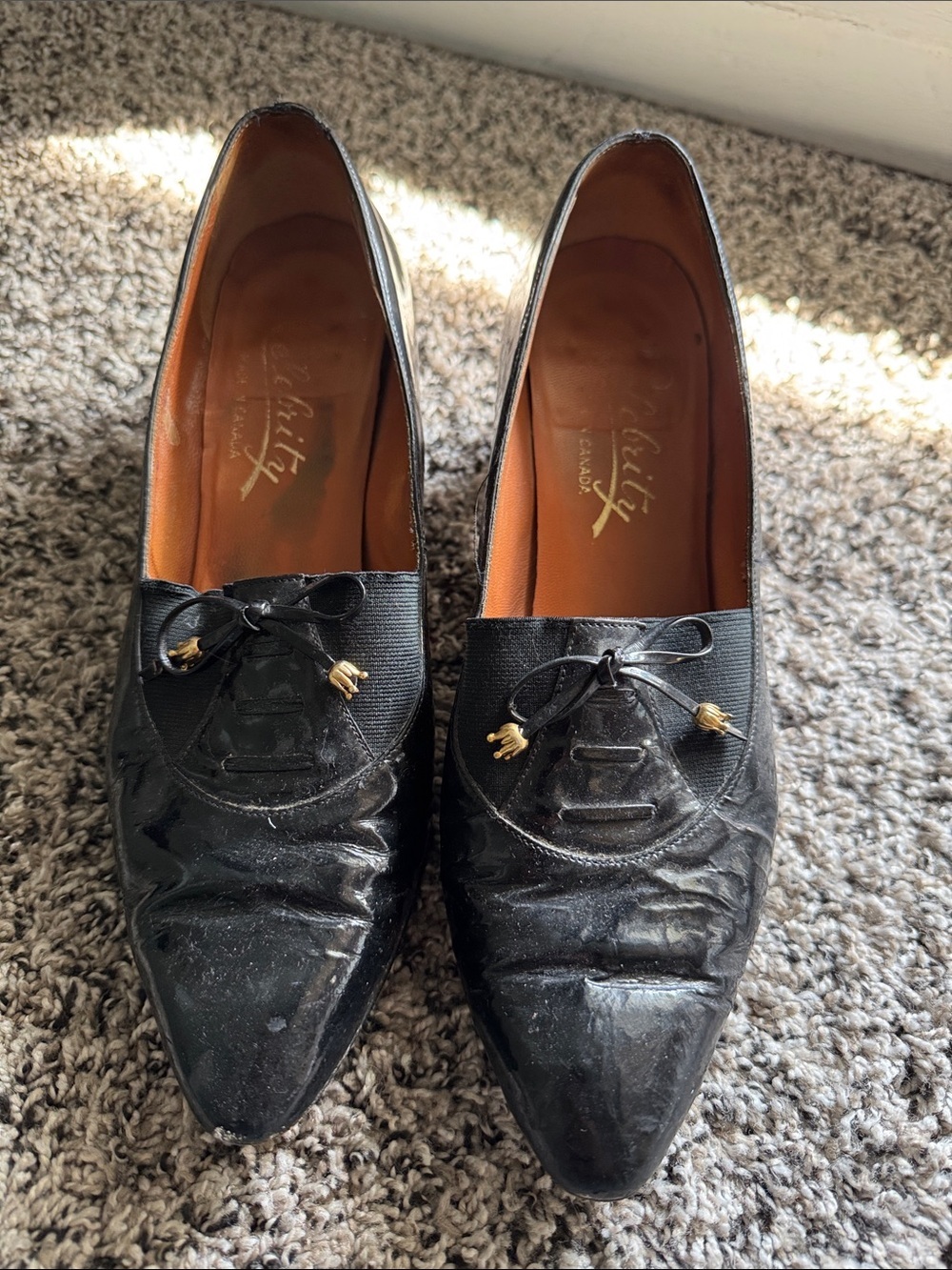 Celebrity patent leather vintage 1960s mod heels 8.5